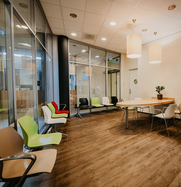 Medisch-Centrum-Borrendamme-wachtkamer